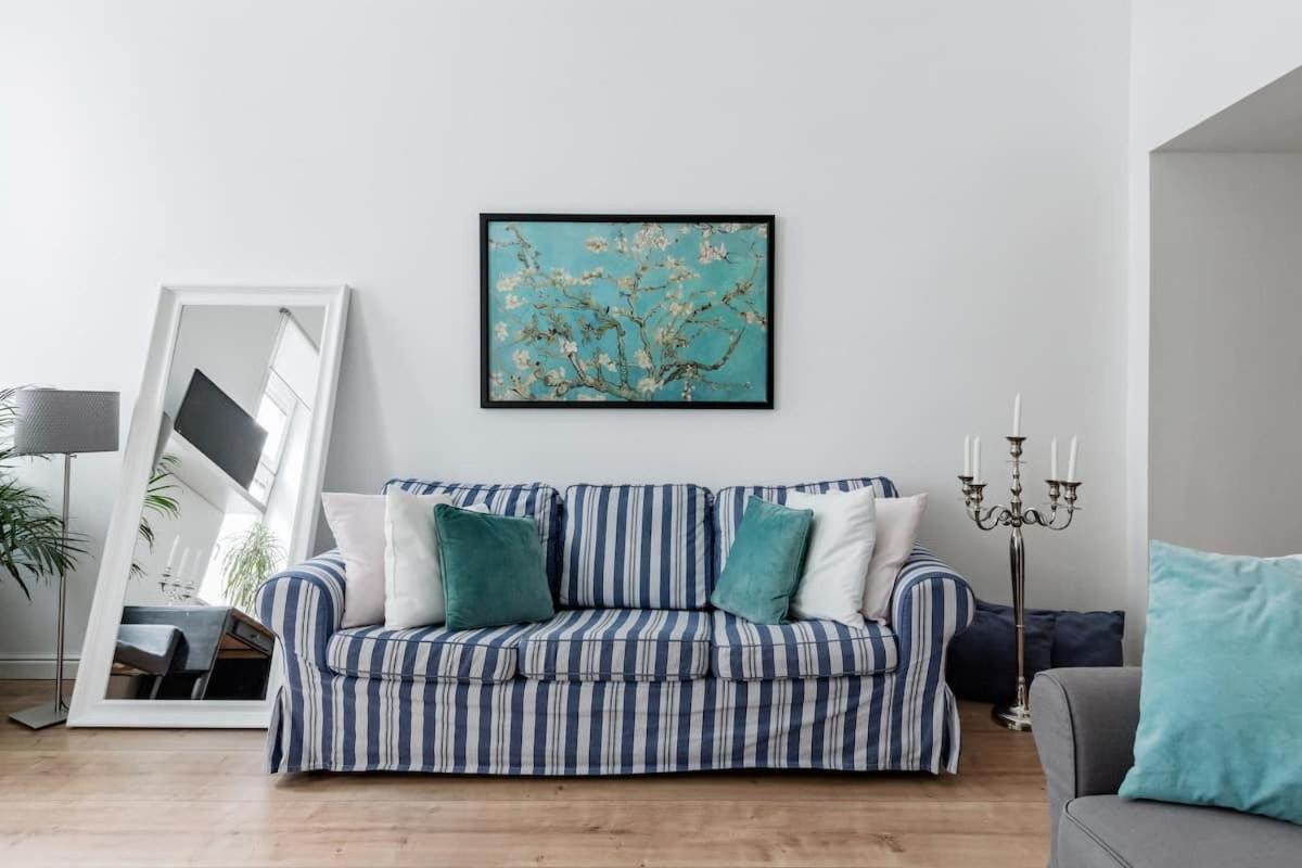 ⍟Luxurious And Spacious⍟ 5 Min Walk To City Center 비엔나 외부 사진
